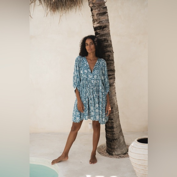 NWT-Arctic Blue Floral Boho Dress - Picture 6 of 8